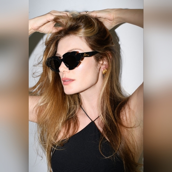 NEW Cute Taupe Bronze Floral Fashion Sunglasses - Picture 9 of 11